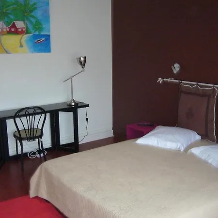 M Com... Guest house