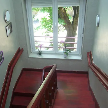 M Com... Guest house Chasse-sur-Rhone